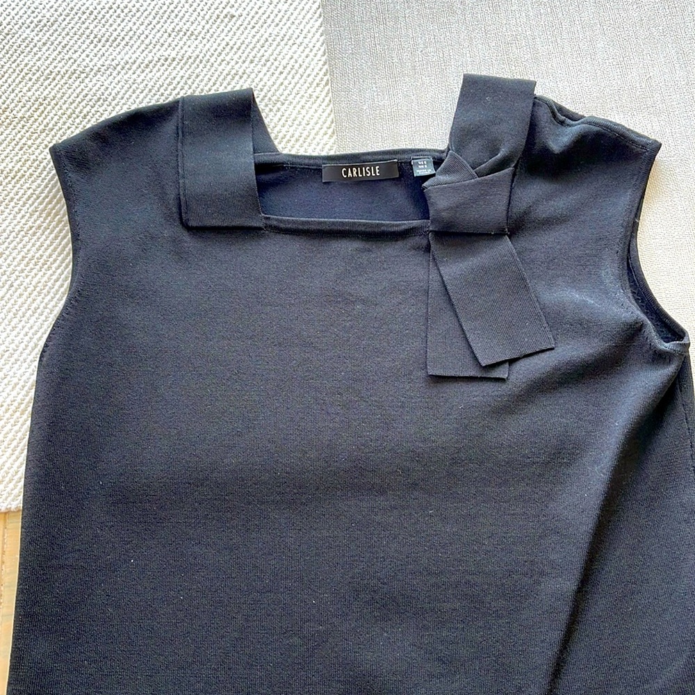 Black Carlisle tank sweater with side bow size small